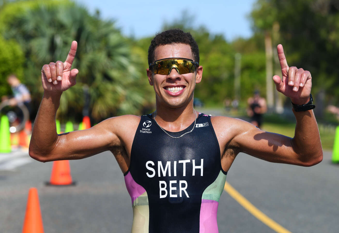Tyler Smith celebrating in Bermuda kit