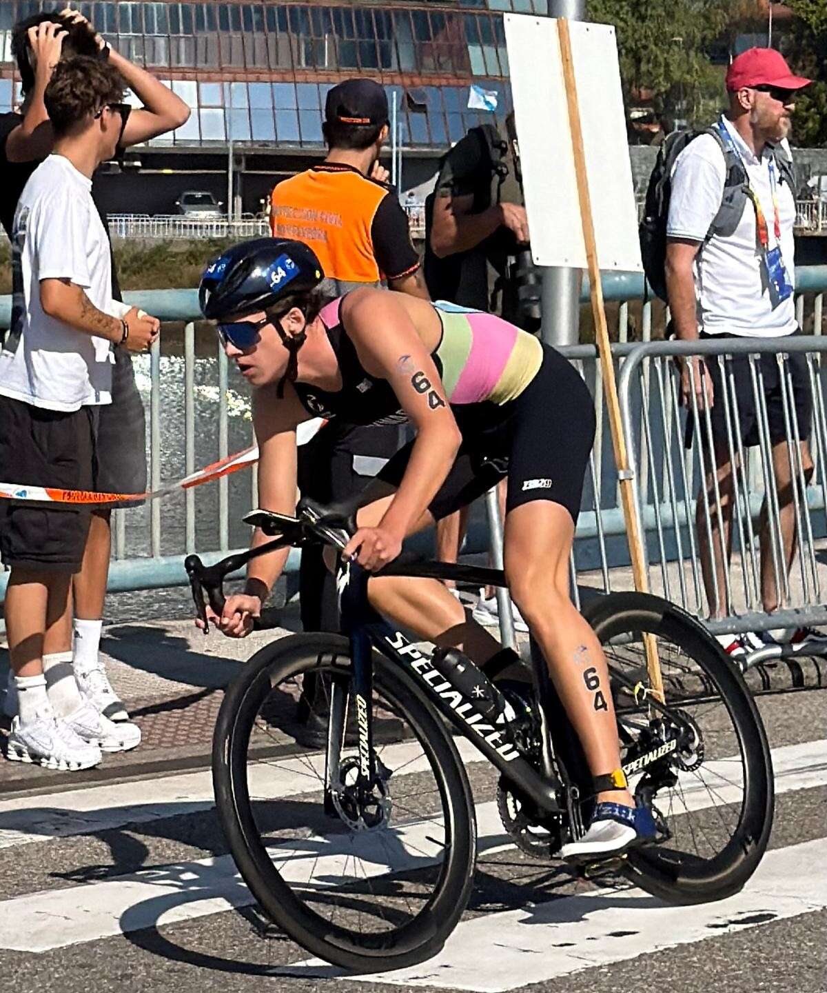 Oliver Hayward on the bike at the World Triathlon Championship Finals in Pontevedra